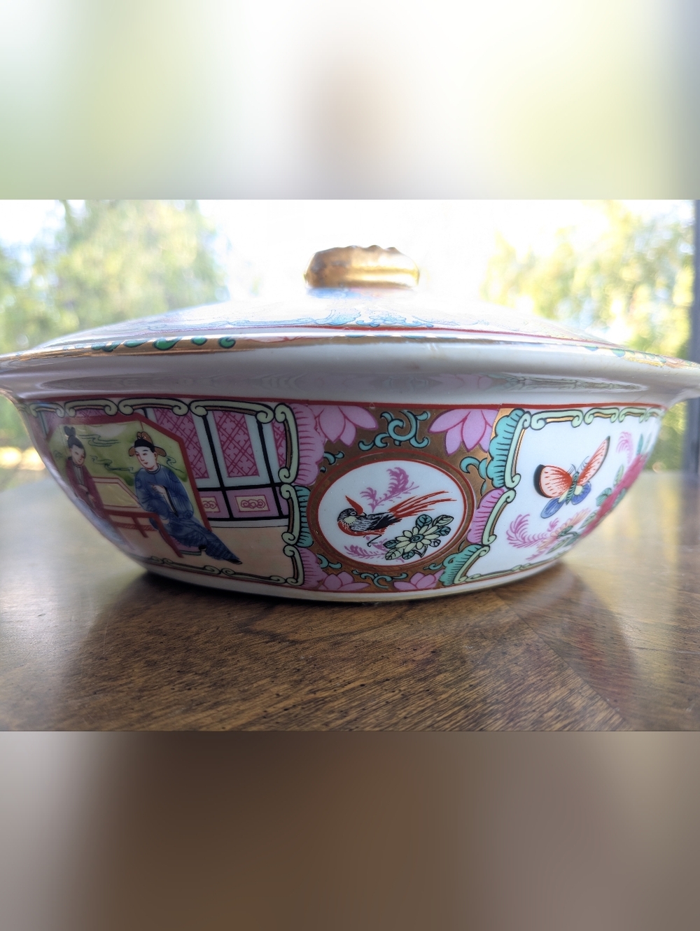 Chinese Rose Medallion Lozenge Box - 10" - Hand-Painted - Picture 2 of 8